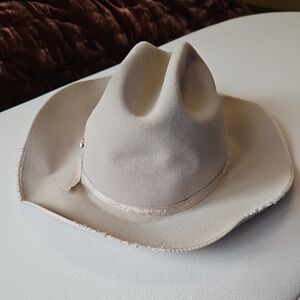 Stetson Cream Felt Hat